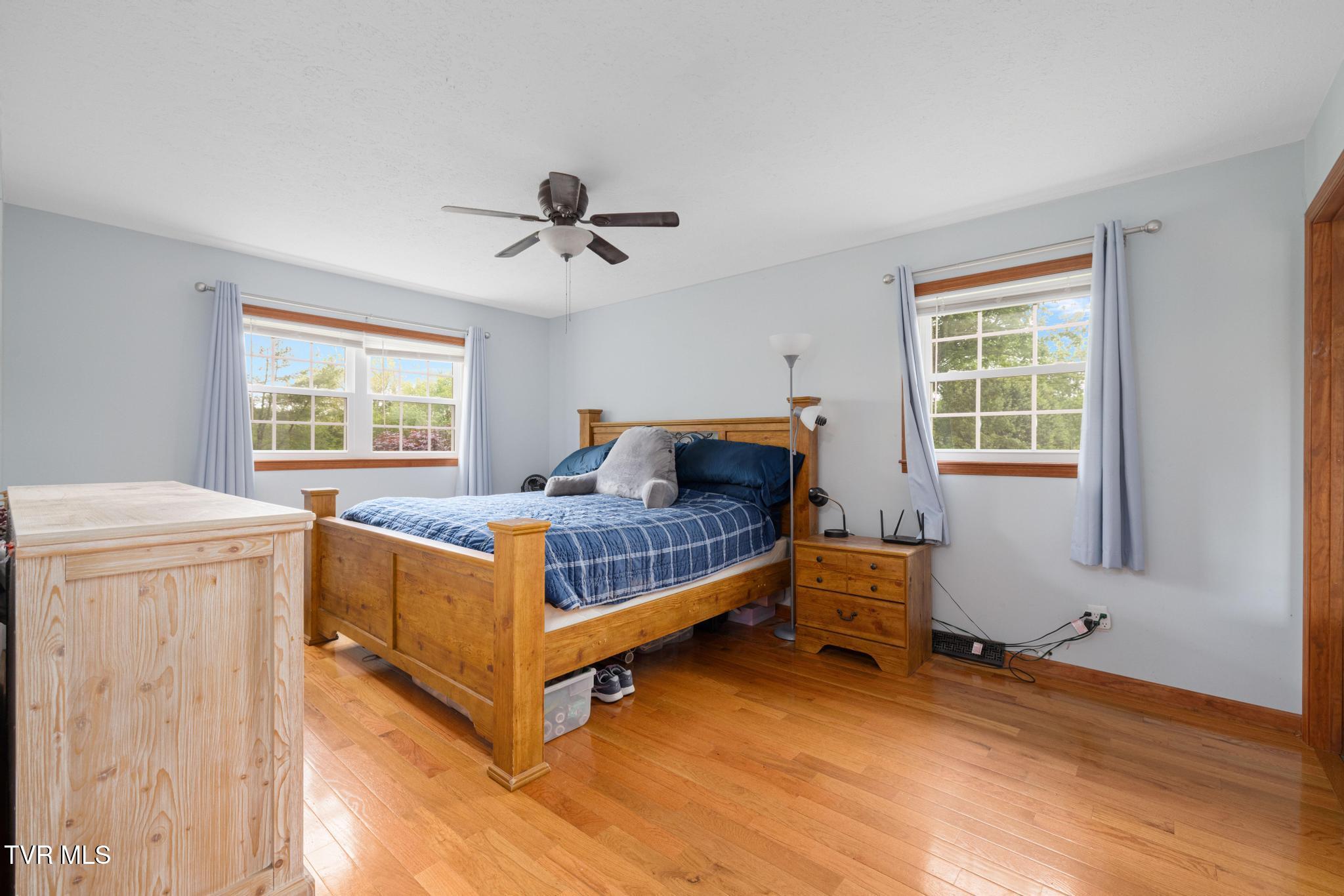 780 Dry Branch Road Bluff City, TN 37618 - Photo 14 of 32 Bedroom 2
