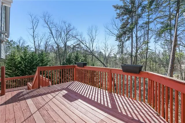 $535,000 | 102 Oak Ridge Trail, White, GA 30184