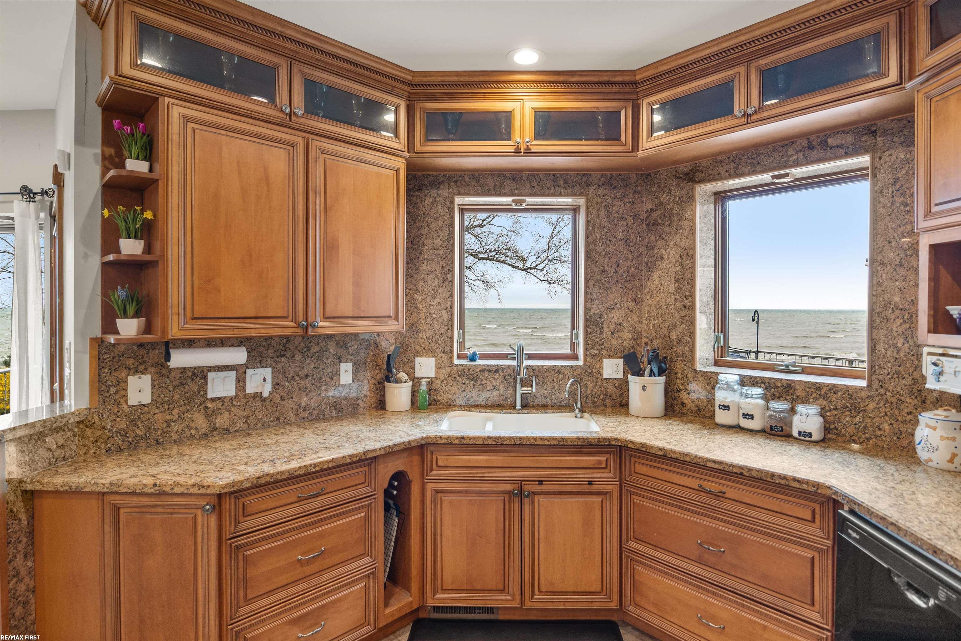 3864 Lakeshore Road Deckerville, MI 48427 - Photo 8 of 93