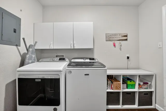 $2,500 | 14906 Foy Drive, Lakeway, TX 78734