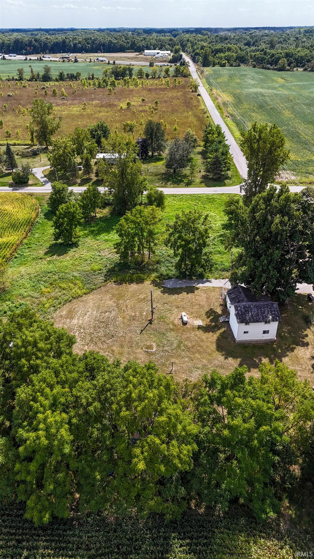2040 North 700 East Fremont, IN 46737 - Photo 13 of 30
