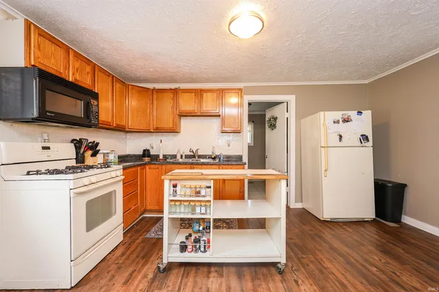 $205,000 | 2040 North 700 East, Fremont, IN 46737