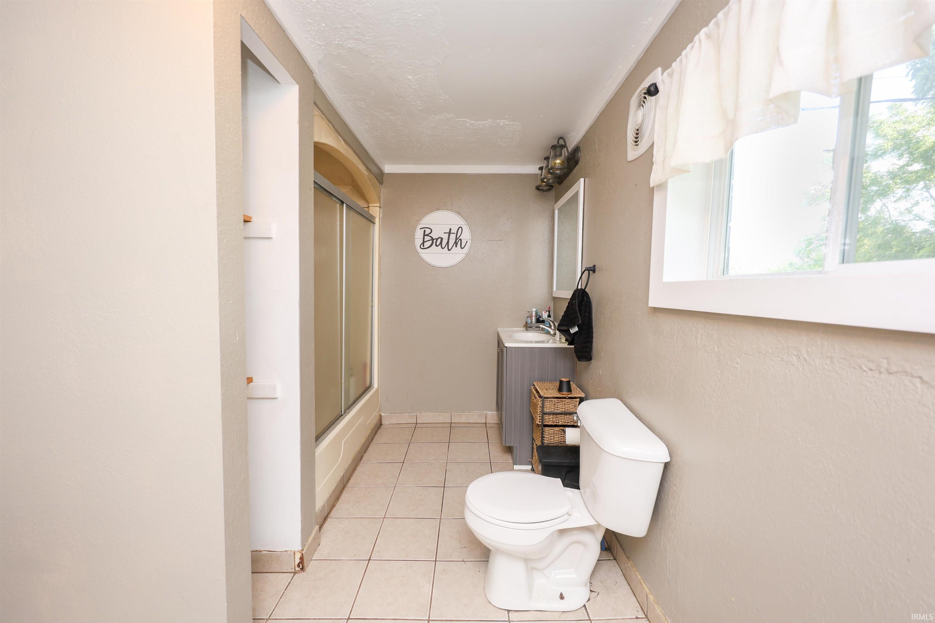 2040 North 700 East Fremont, IN 46737 - Photo 24 of 30