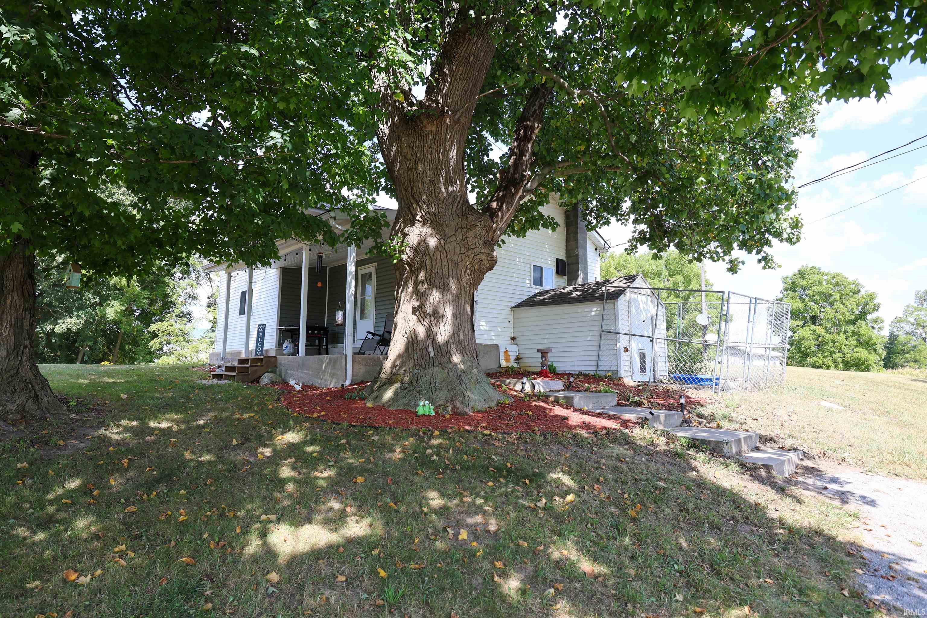 2040 North 700 East Fremont, IN 46737 - Photo 4 of 30