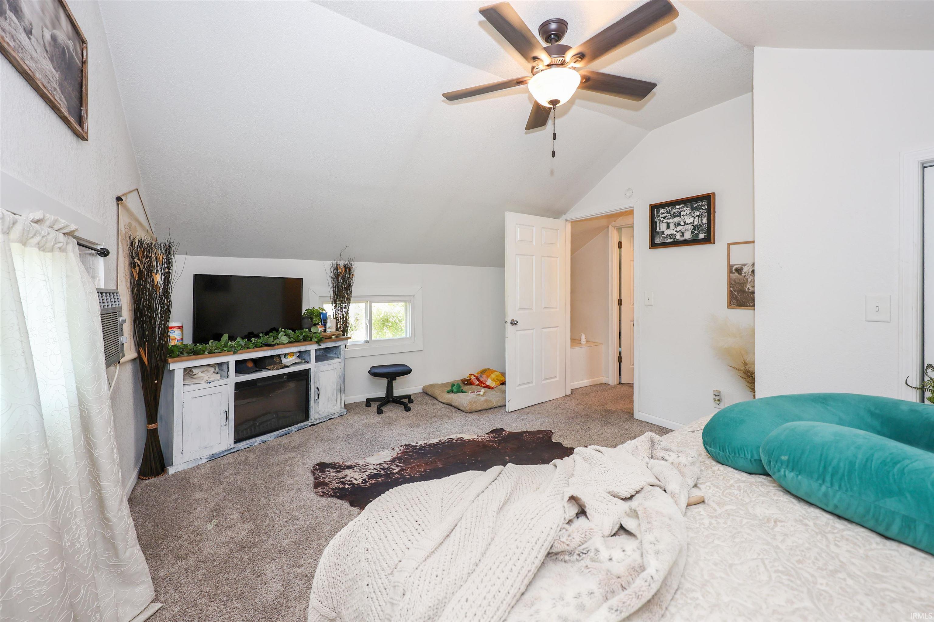 2040 North 700 East Fremont, IN 46737 - Photo 9 of 30