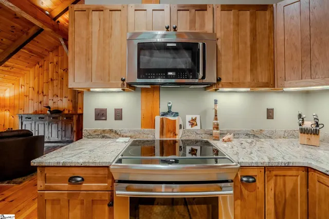 $579,900 | 201 Plumley Summit Road, Landrum, SC 29356