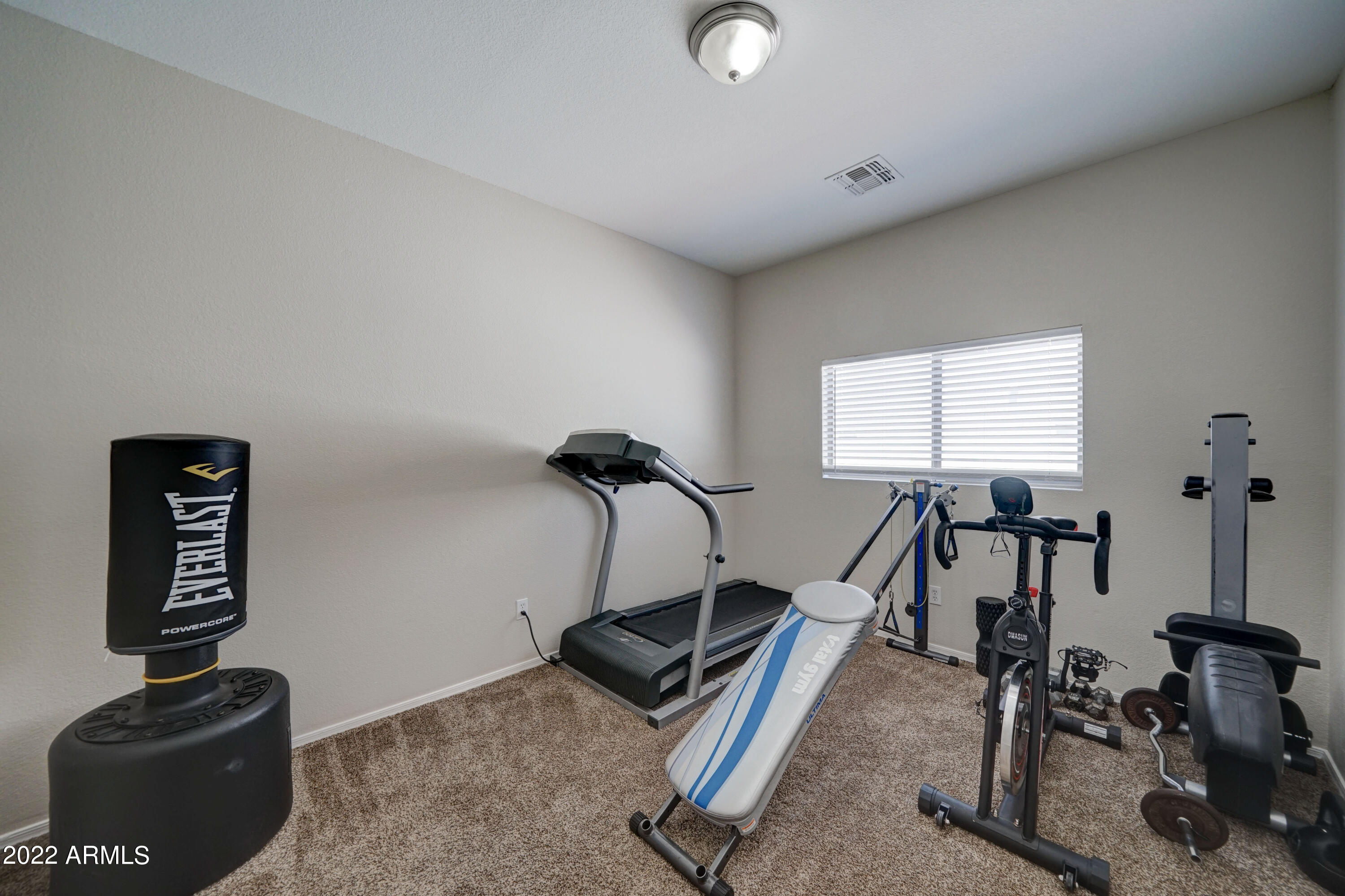 9027 South 3rd Street Phoenix, AZ 85042 - Photo 16 of 32 9027 S 3rd St-16