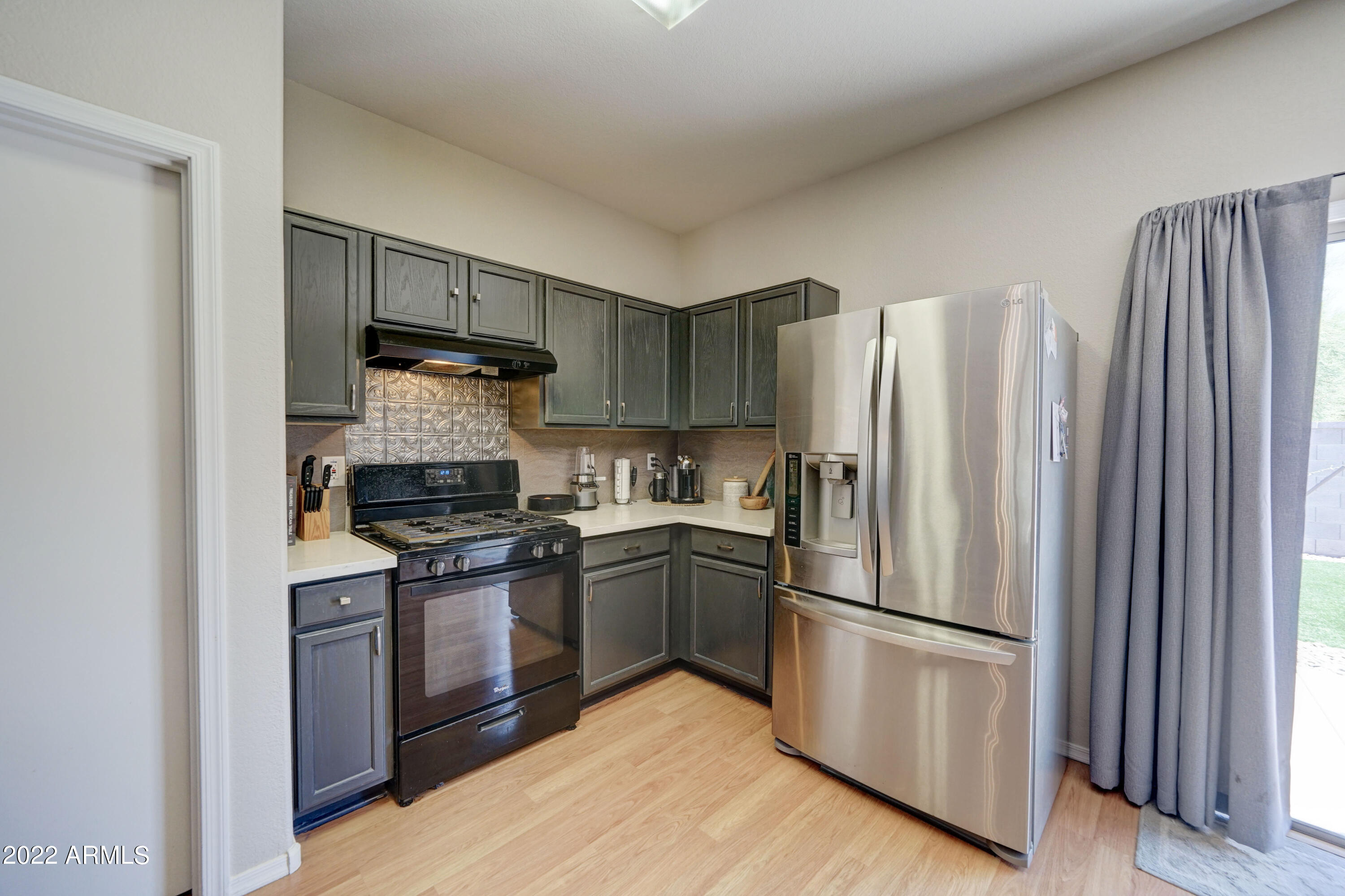 9027 South 3rd Street Phoenix, AZ 85042 - Photo 10 of 32 9027 S 3rd St-10