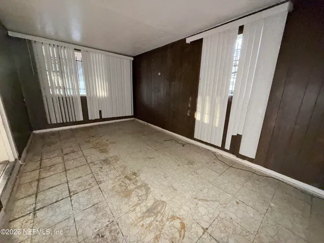 $104,995 | 9129 Tamworth Road, Jacksonville, FL 32208