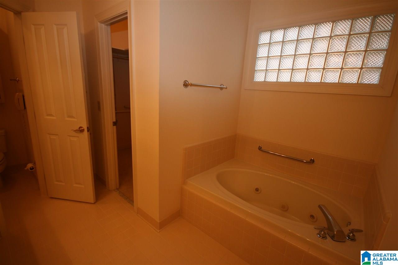 25 Old Coach Road Anniston, AL 36207 - Photo 17 of 34