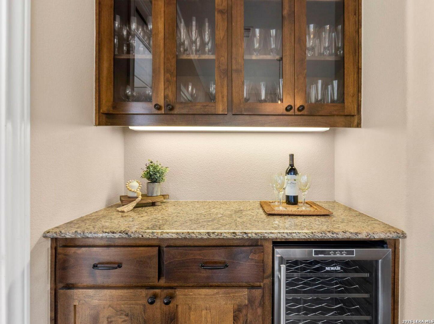 786 Shepherd's Crook Helotes, TX 78023 - Photo 11 of 36