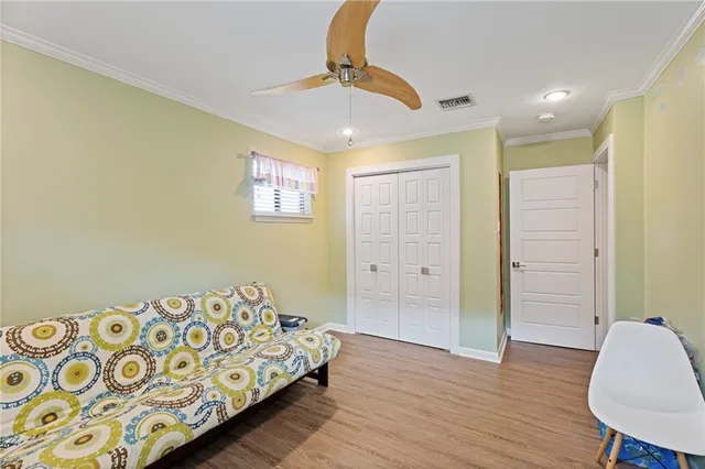 $435,000 | 532 Beverly Garden Drive, Metairie, LA 70001