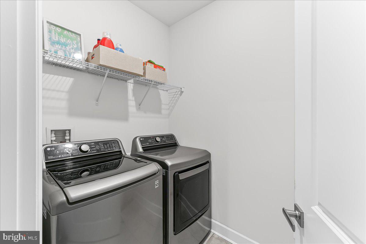 235 Ponds Edge Drive Media, PA 19063 - Photo 33 of 47 2nd Floor Laundry