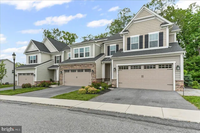 $815,000 | 235 Ponds Edge Drive, Media, PA 19063