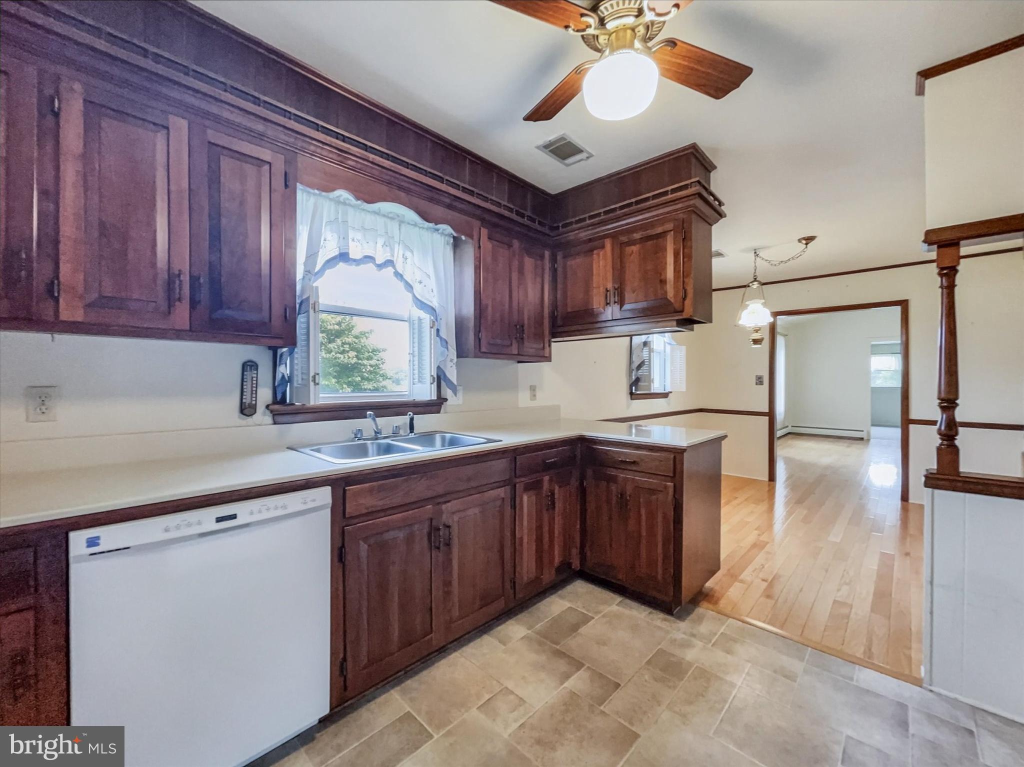 5 Carson Avenue Hanover, PA 17331 - Photo 14 of 28 Gallery Image 14