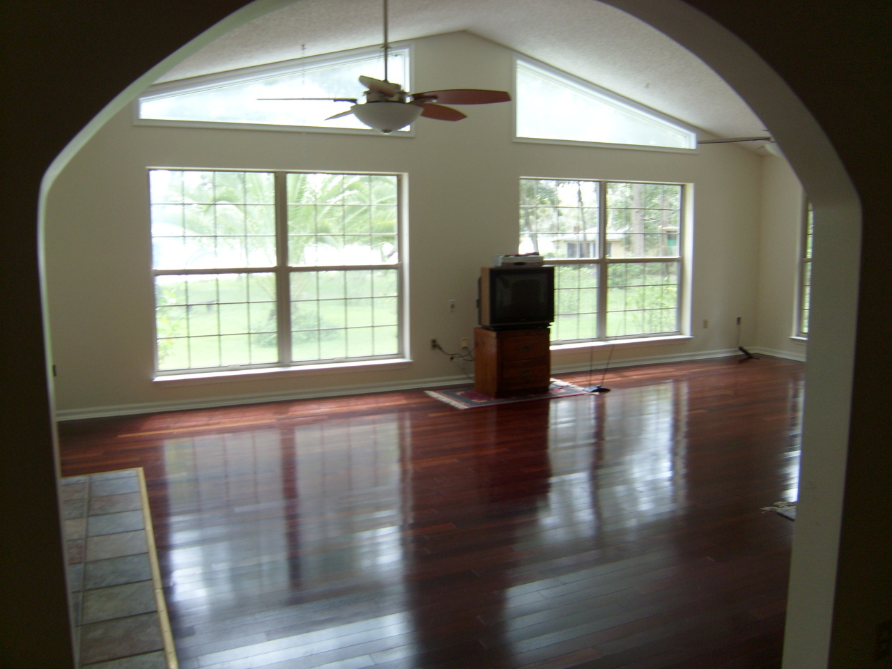 1000 Baisden Road Jacksonville, FL 32218 - Photo 11 of 22 family room