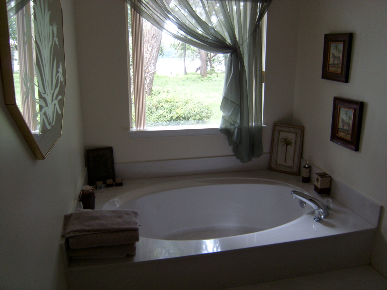 1000 Baisden Road Jacksonville, FL 32218 - Photo 14 of 22 garden tub