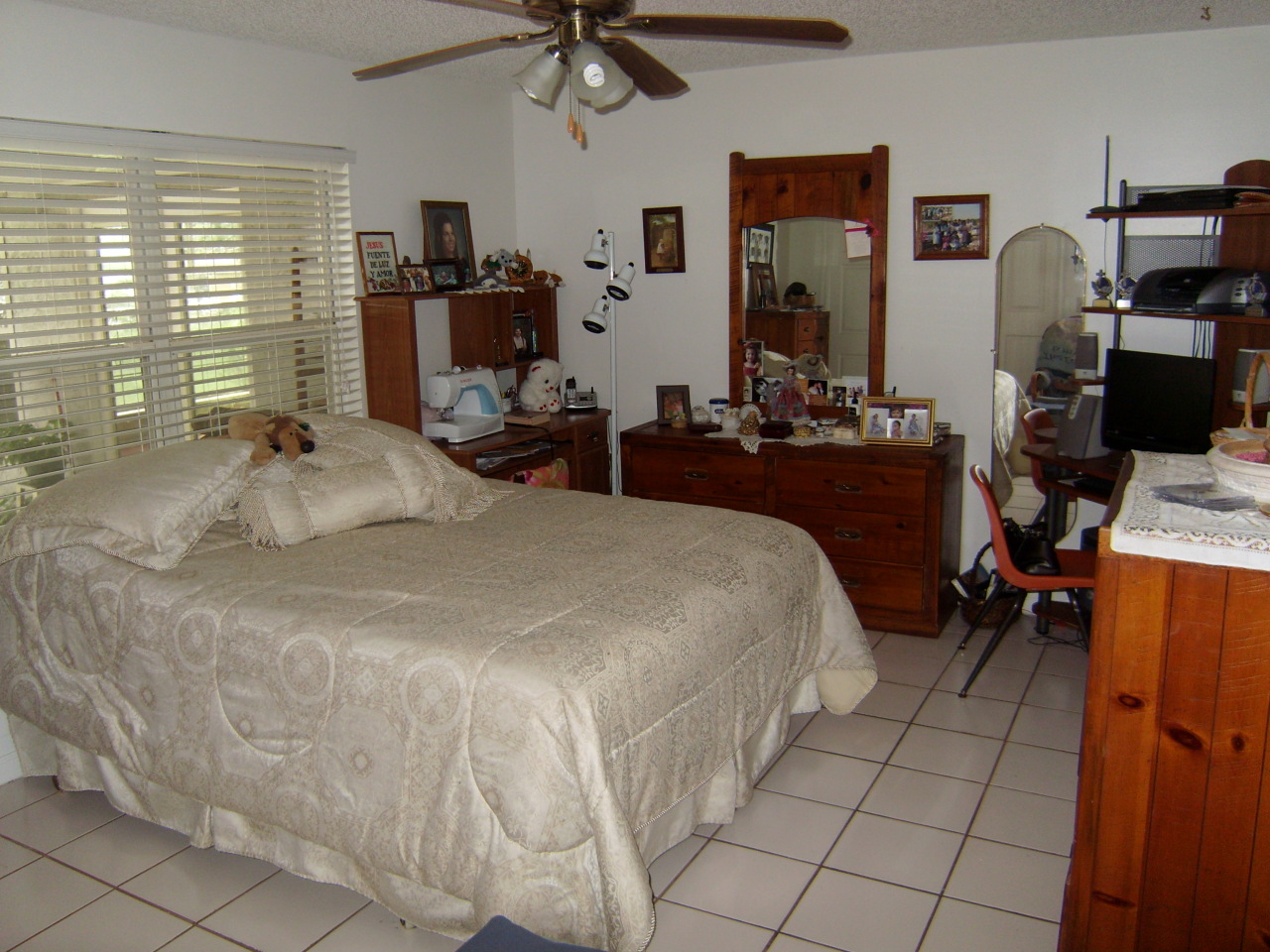 1000 Baisden Road Jacksonville, FL 32218 - Photo 20 of 22 apartment kitchen