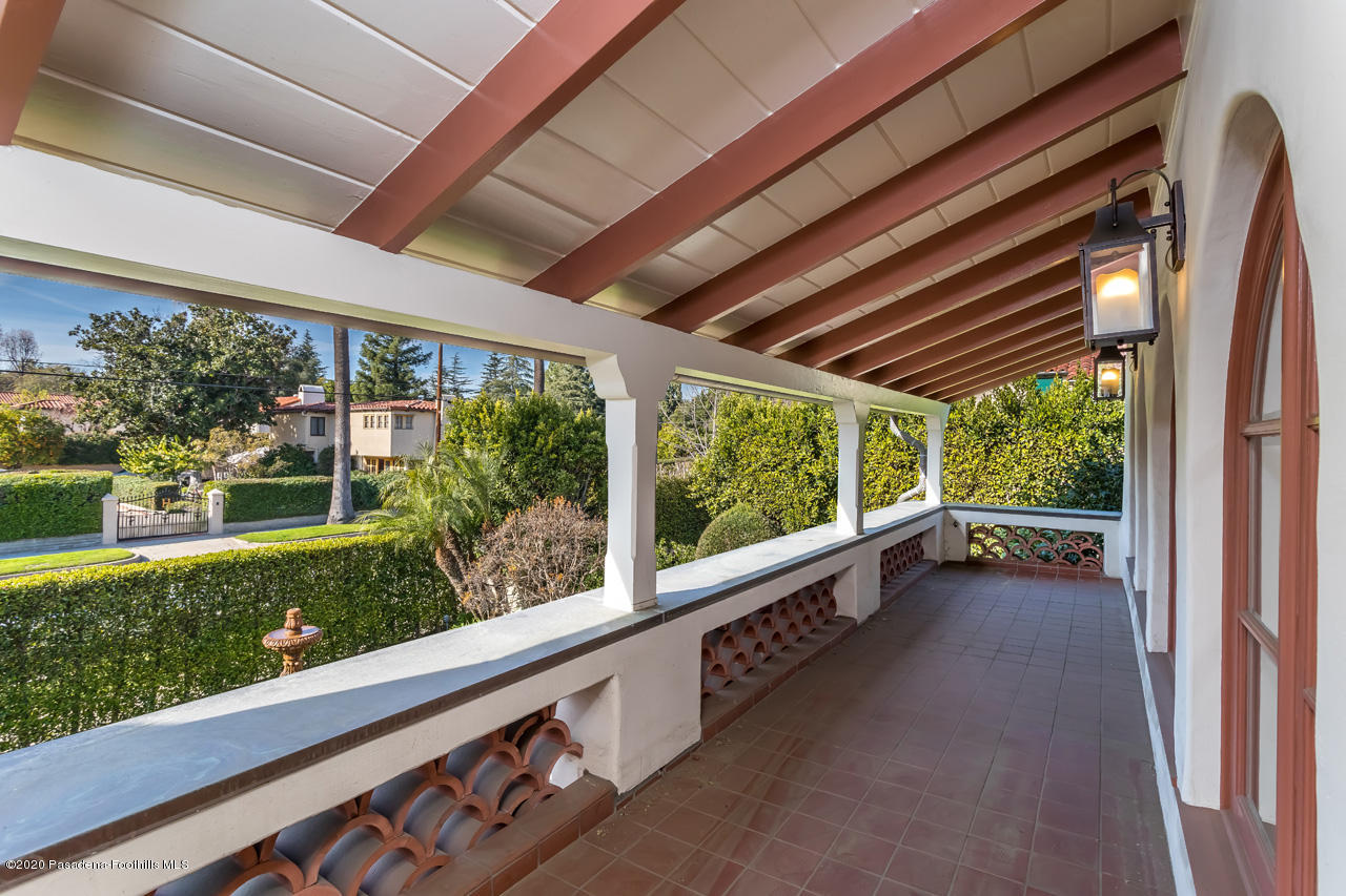 616 South Sierra Bonita Avenue Pasadena, CA 91106 - Photo 26 of 55 616 S Sierra Bonita (29)