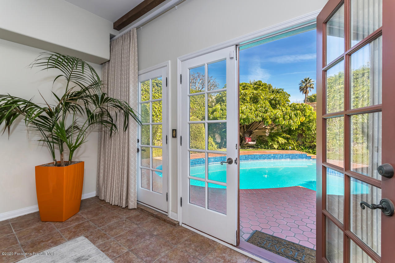 616 South Sierra Bonita Avenue Pasadena, CA 91106 - Photo 41 of 55 616 S Sierra Bonita (47)