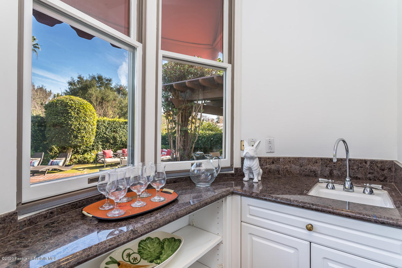 616 South Sierra Bonita Avenue Pasadena, CA 91106 - Photo 42 of 55 616 S Sierra Bonita (46)