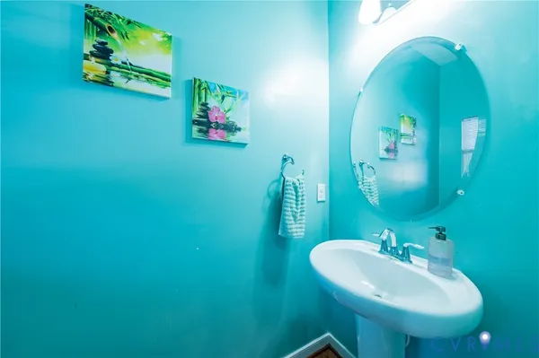 $579,950 | 5513 Benoni Drive, Glen Allen, VA 23059