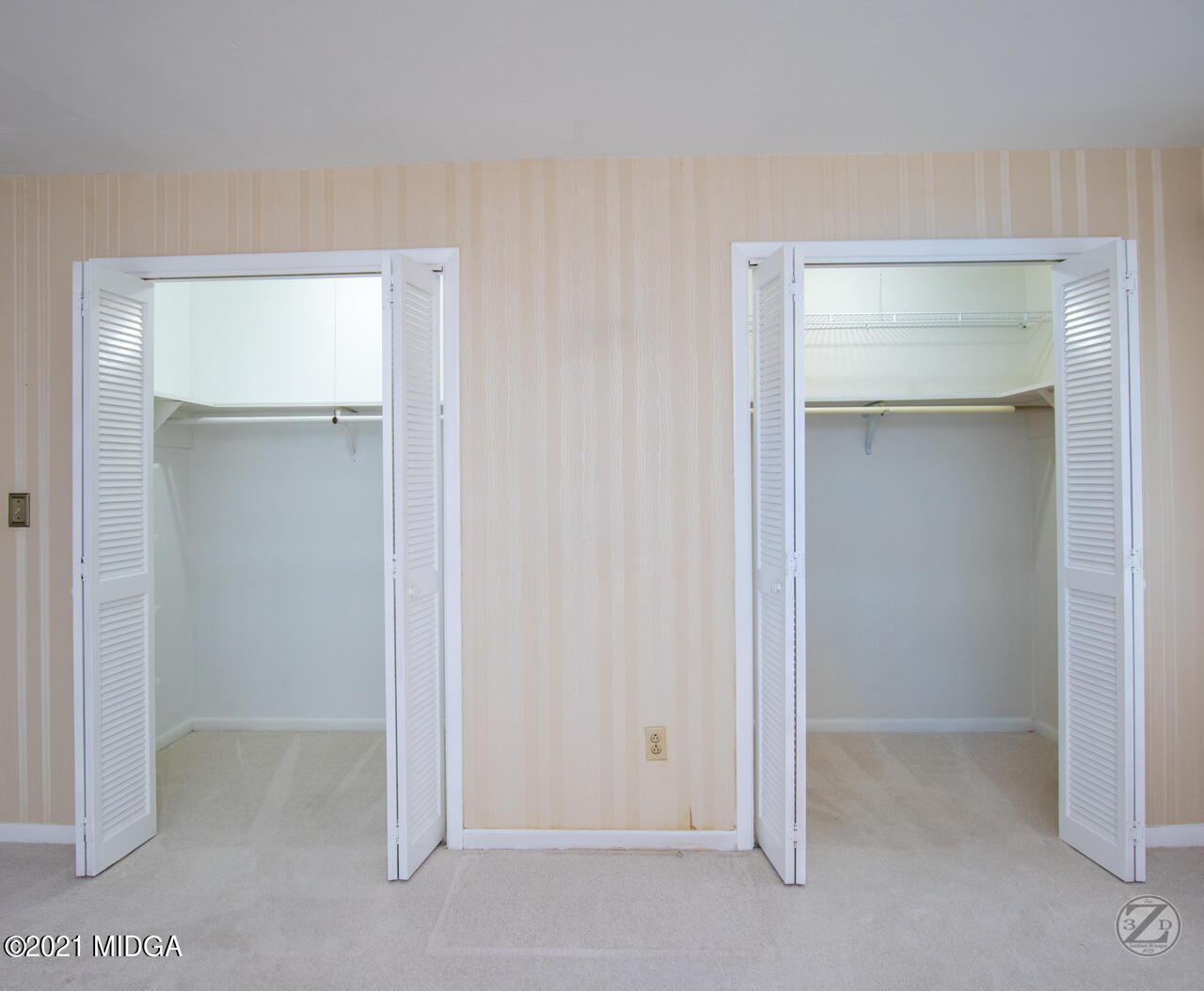 1027 Country Club Road Perry, GA 31069 - Photo 44 of 55 a view of an empty room