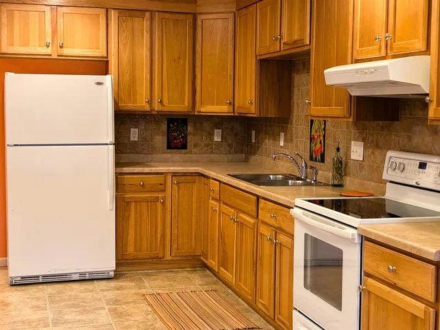 $385,000 | W6316 Tamarack Court, Neshkoro, WI 54960