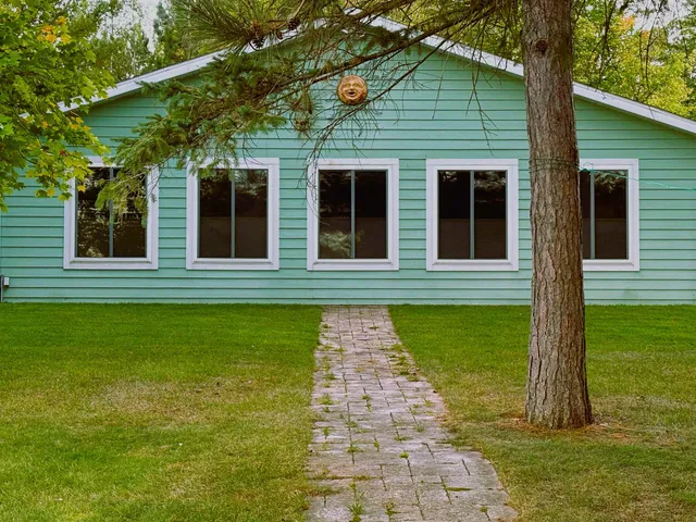 $385,000 | W6316 Tamarack Court, Neshkoro, WI 54960