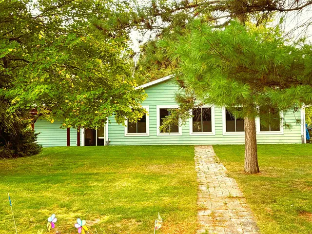 $385,000 | W6316 Tamarack Court, Neshkoro, WI 54960