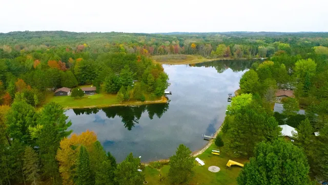 $385,000 | W6316 Tamarack Court, Neshkoro, WI 54960