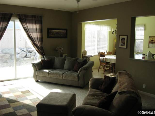 10800 Oakhaven Drive Reno, NV 89521 - Photo 3 of 9 Photo 3