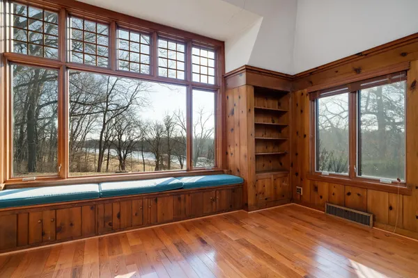 $425,000 | 959 North River Road, Oregon, IL 61061