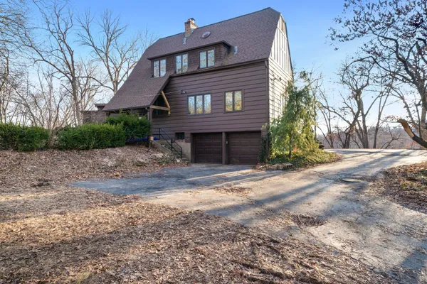 $425,000 | 959 North River Road, Oregon, IL 61061