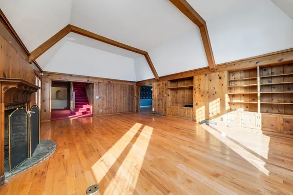 $425,000 | 959 North River Road, Oregon, IL 61061