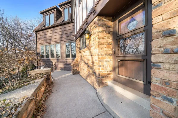 $425,000 | 959 North River Road, Oregon, IL 61061
