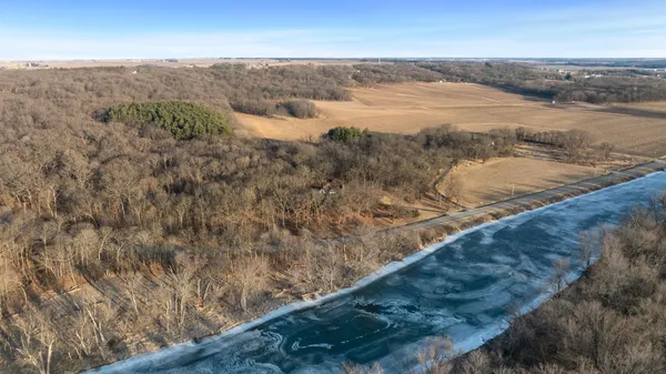 $425,000 | 959 North River Road, Oregon, IL 61061
