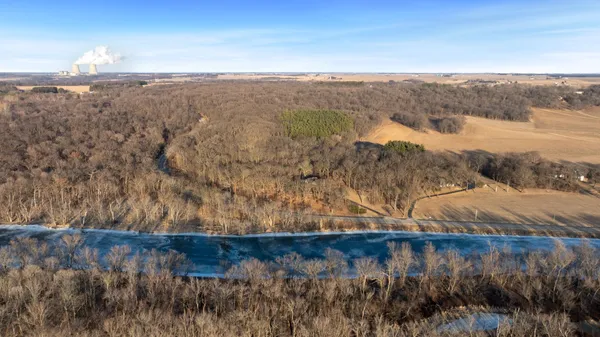 $425,000 | 959 North River Road, Oregon, IL 61061