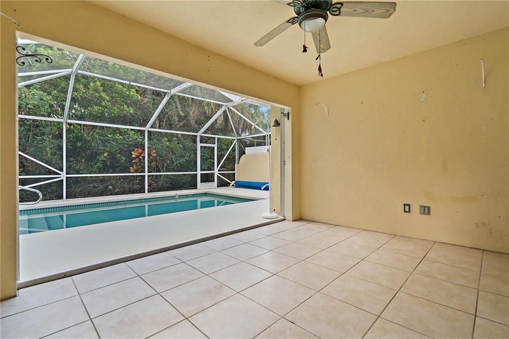 912 Southwest Balmoral Trace Stuart, FL 34997 - Photo 15 of 29 Gallery Image 15