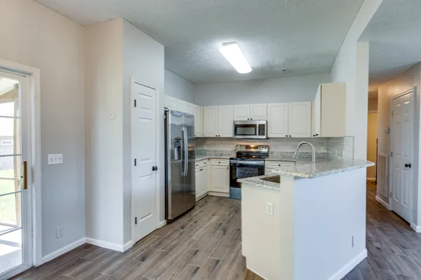 $3,100 | 2104 Loudenslager Drive, Thompson's Station, TN 37179