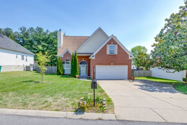 $3,100 | 2104 Loudenslager Drive, Thompson's Station, TN 37179