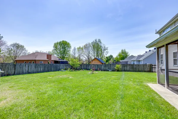 $3,100 | 2104 Loudenslager Drive, Thompson's Station, TN 37179