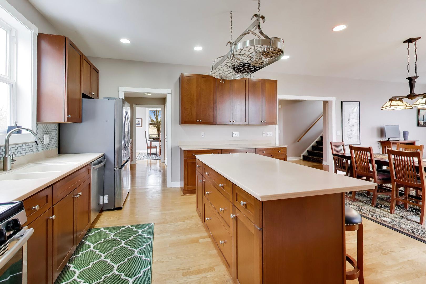 1082 Prairie Trail Grayslake, IL 60030 - Photo 17 of 63