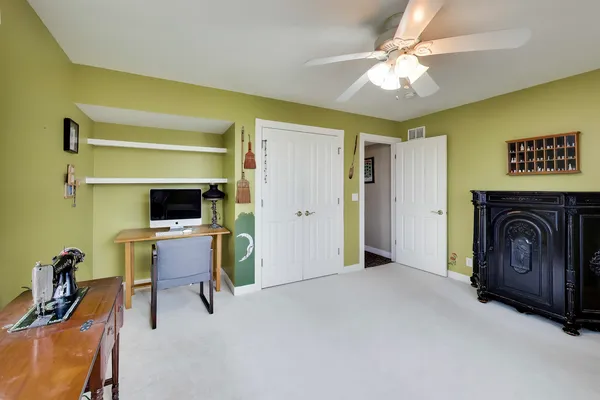 $775,000 | 1082 Prairie Trail, Grayslake, IL 60030