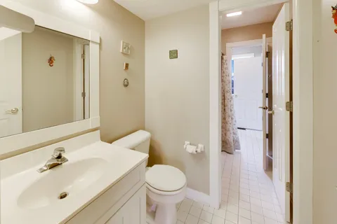 $725,000 | 1082 Prairie Trail, Grayslake, IL 60030