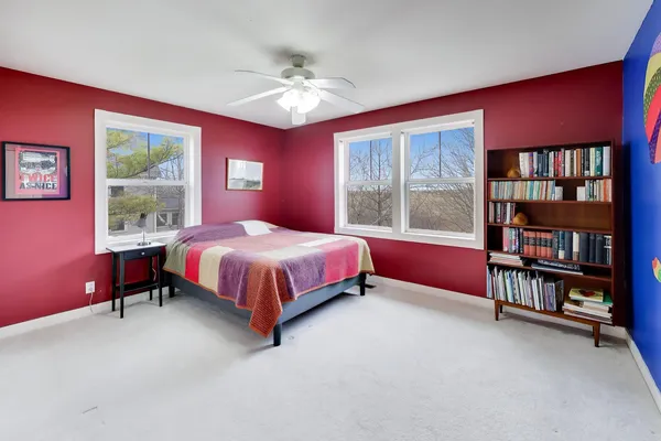 $775,000 | 1082 Prairie Trail, Grayslake, IL 60030