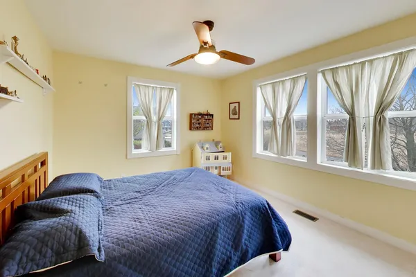 $775,000 | 1082 Prairie Trail, Grayslake, IL 60030