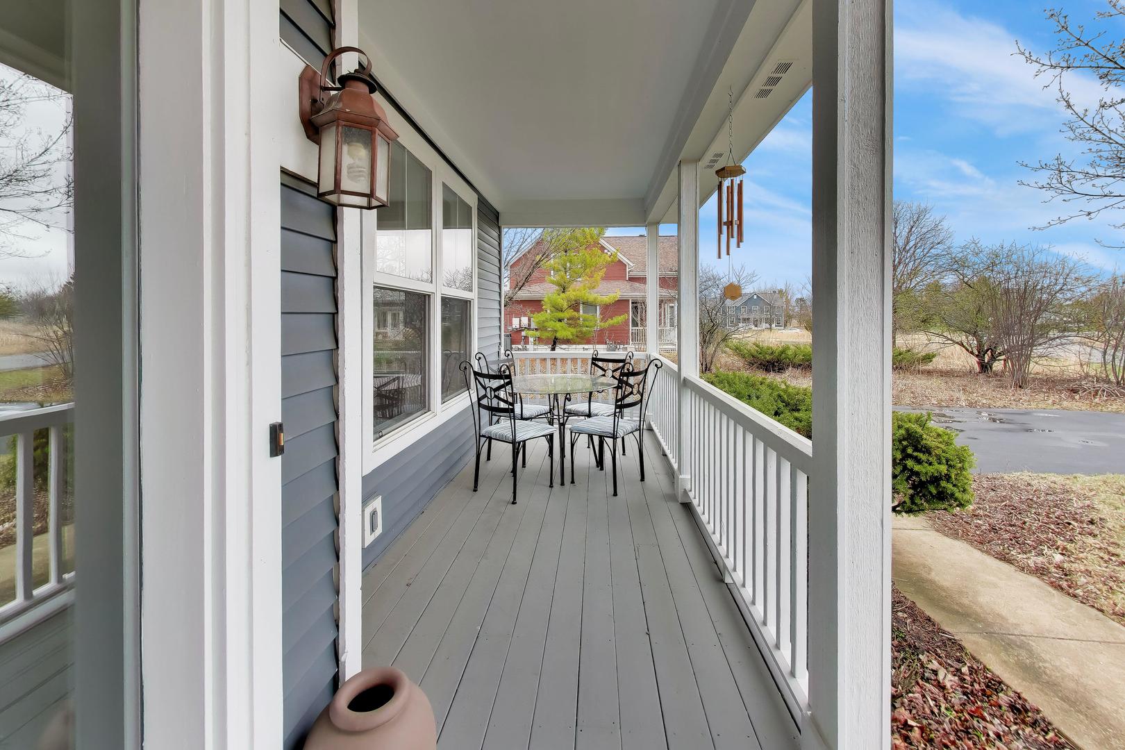 1082 Prairie Trail Grayslake, IL 60030 - Photo 5 of 63