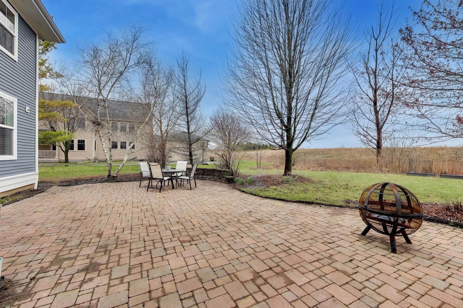 1082 Prairie Trail Grayslake, IL 60030 - Photo 57 of 63