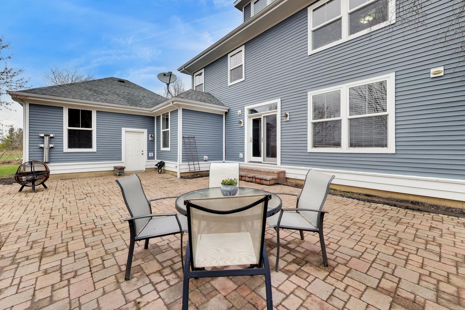 1082 Prairie Trail Grayslake, IL 60030 - Photo 58 of 63